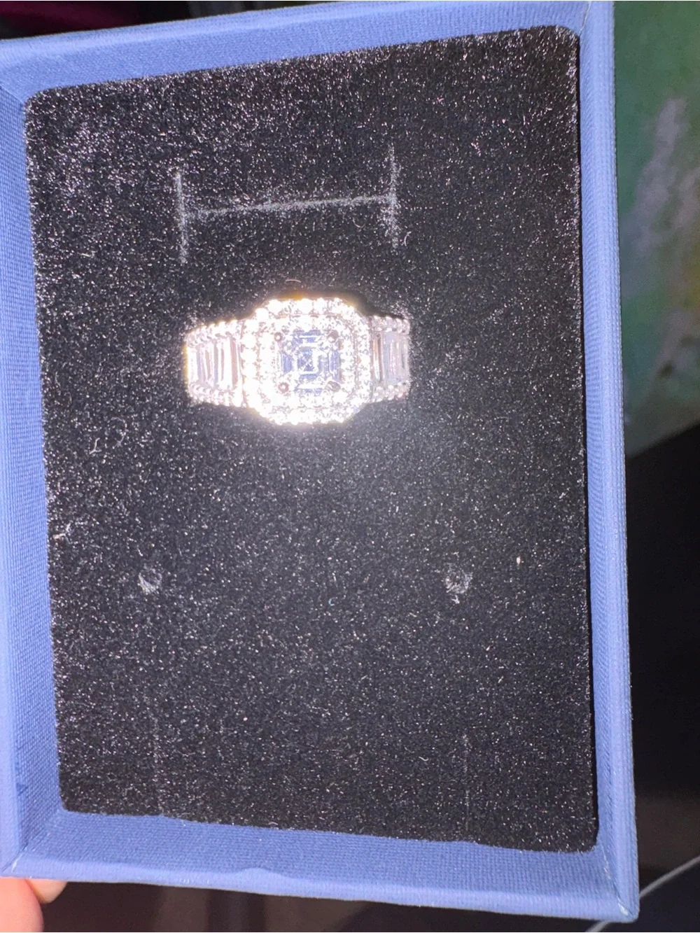 New size 10 women’s 2.50 ct sapphire tone